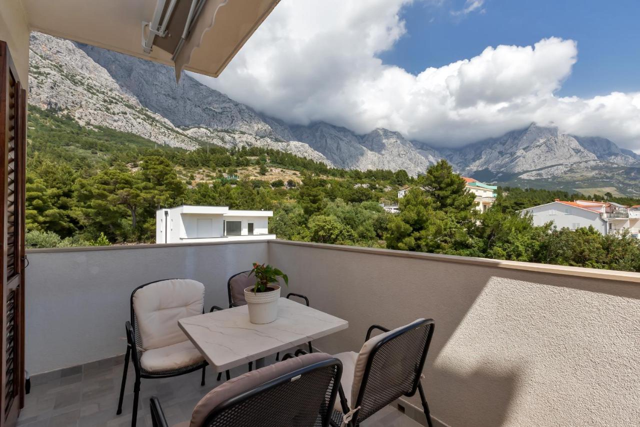 Apartments Ana Baška Voda Eksteriør billede