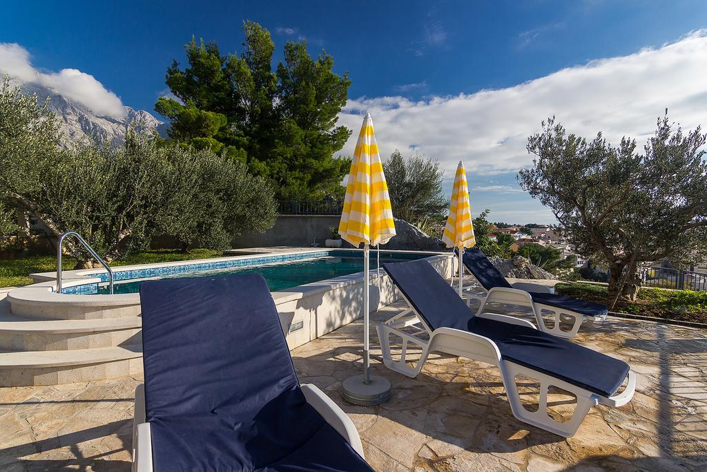 Apartments Ana Baška Voda Eksteriør billede
