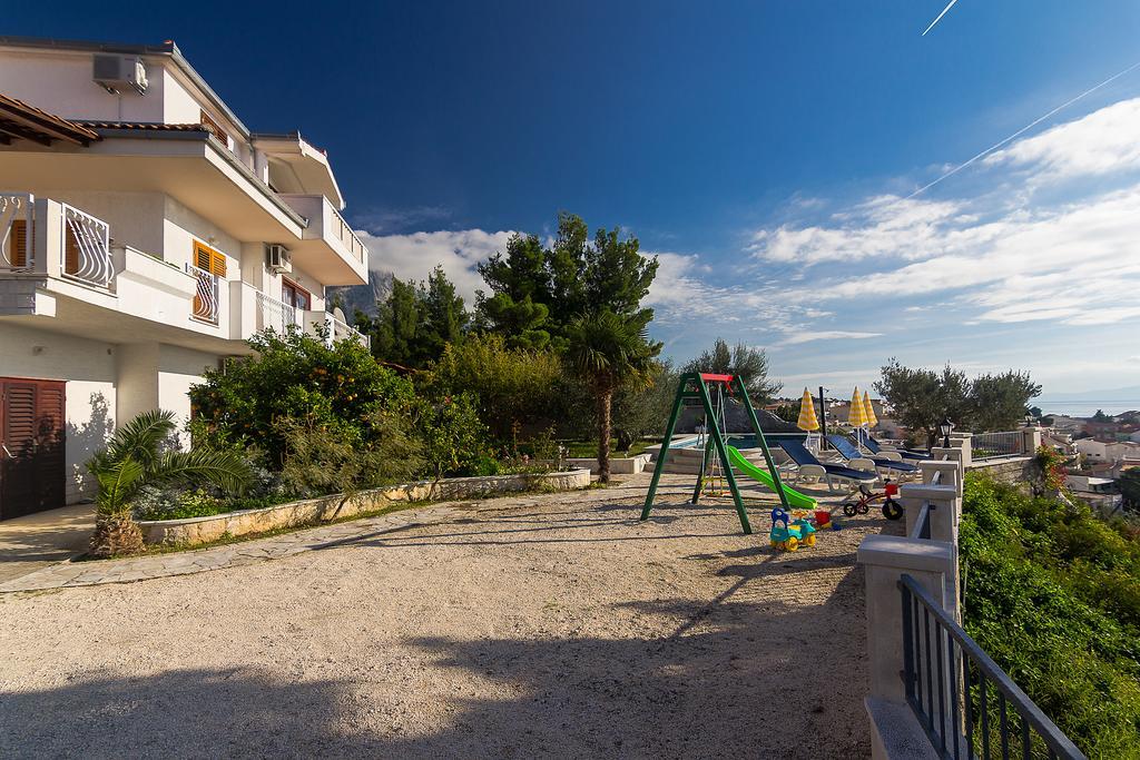 Apartments Ana Baška Voda Eksteriør billede